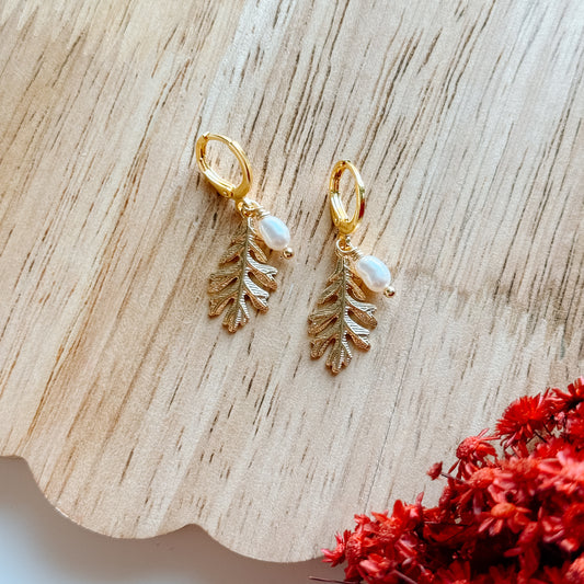 Pearl + Leaf Huggies