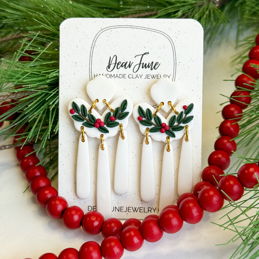 Holly Dangles